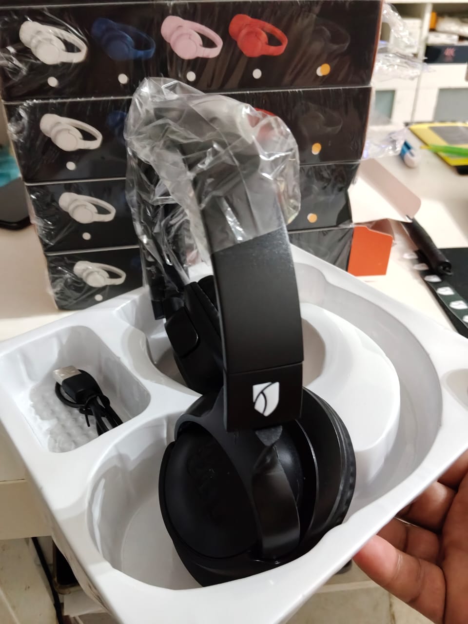 Wireless Bluetooth Headphones