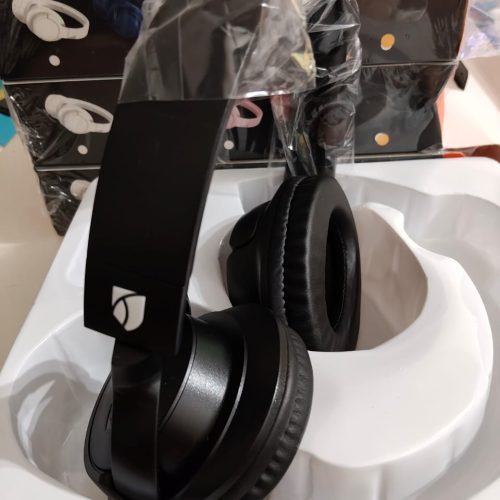 Wireless Bluetooth Headphones